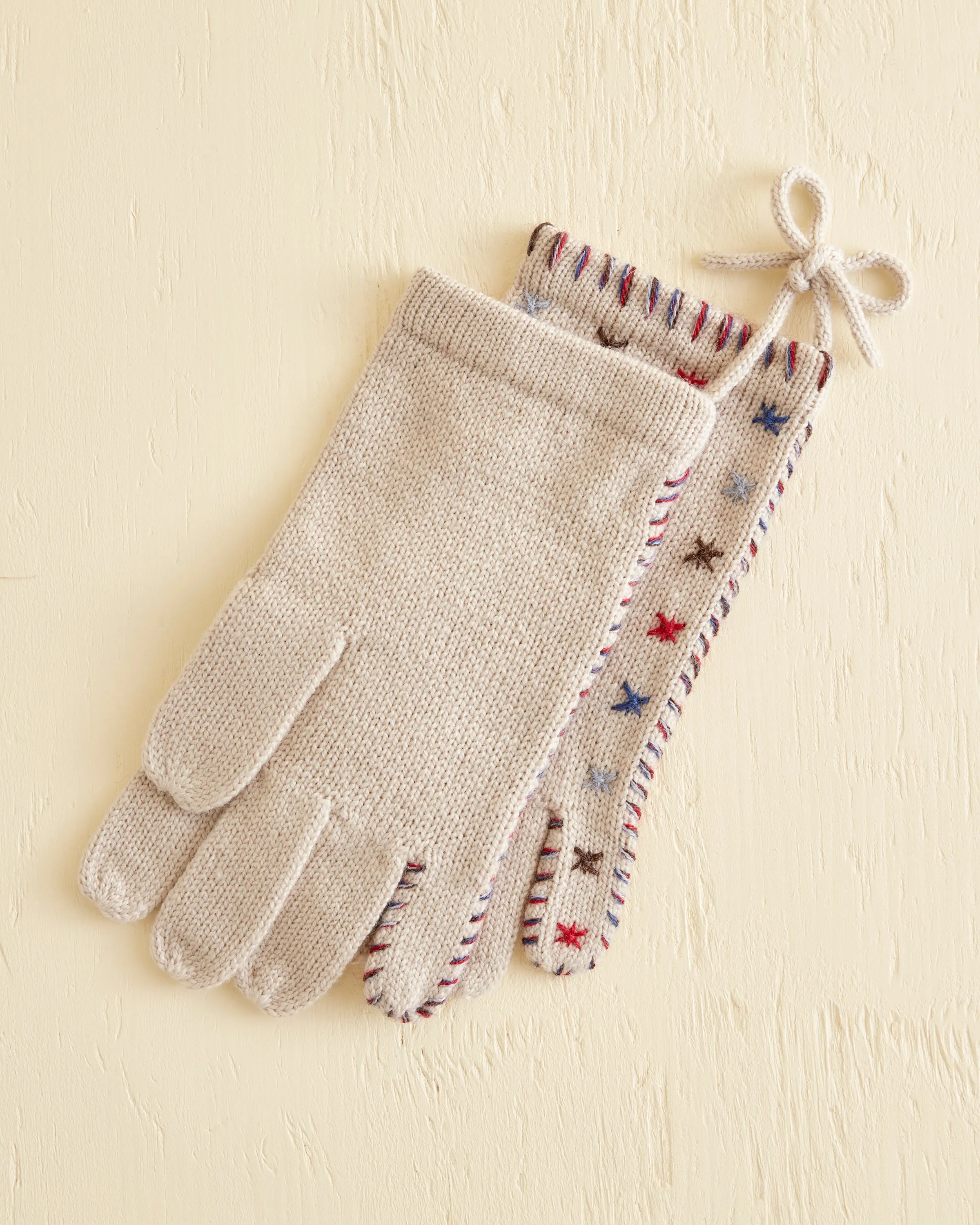 Tiny Star Gloves