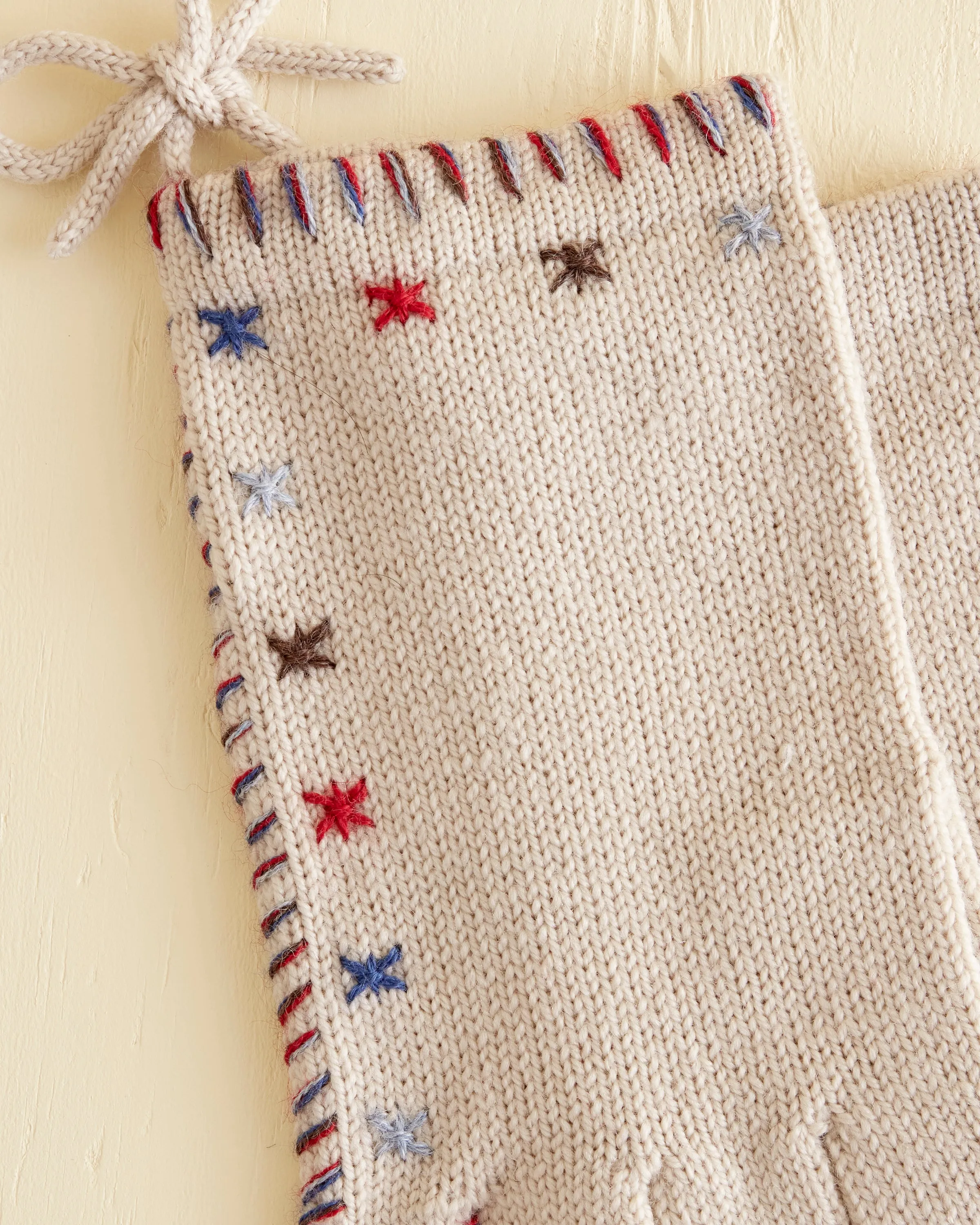 Tiny Star Gloves
